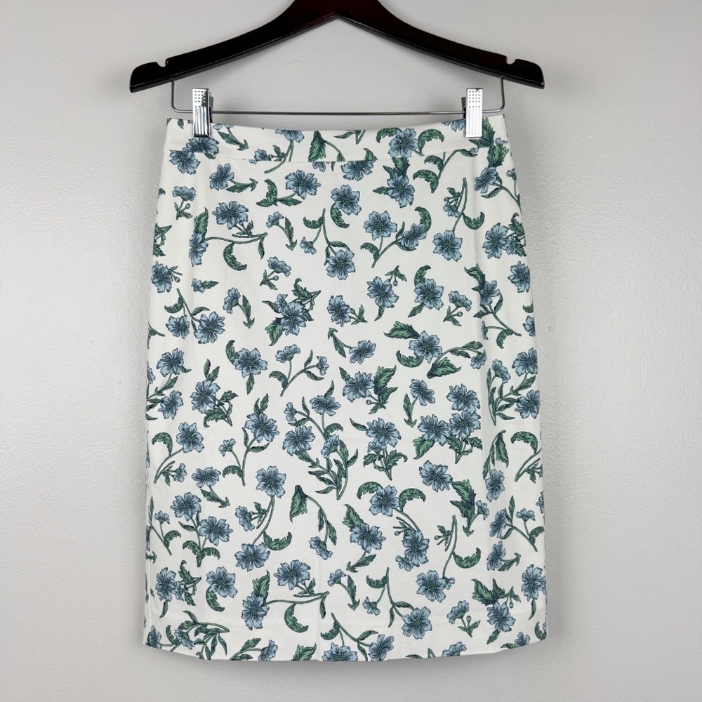 J. Crew Printed Blue Floral Classic Pencil Skirt Size 4/S NWT